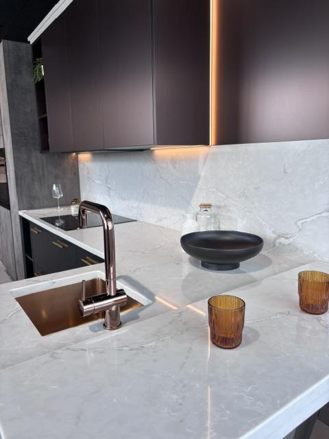 Wide range of kitchen surfaces